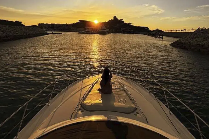 Sea Ray Catamaran Jaco